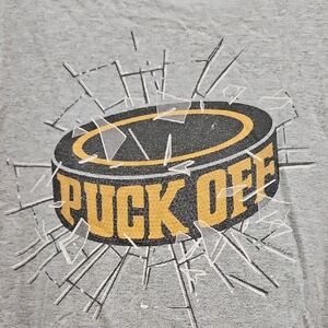 Chowdaheadz | Boston Bruins "Puck Off" NHL Hockey Tee | XL